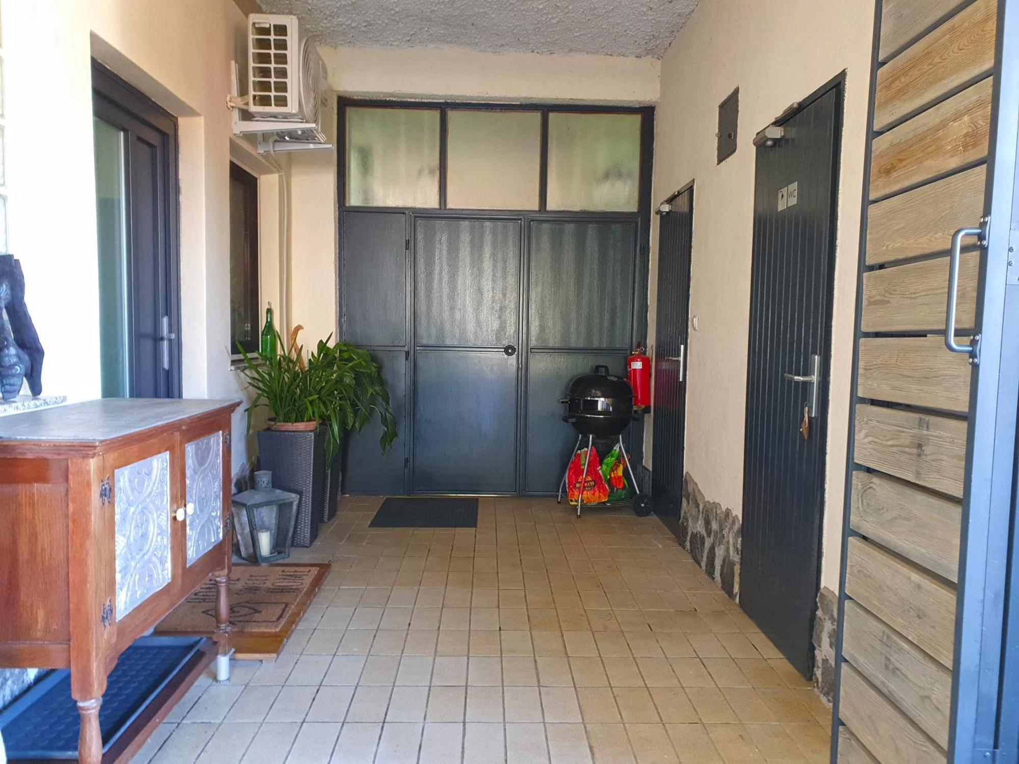 Apartment With Terrace Nona Pavla Толмин Екстериор снимка